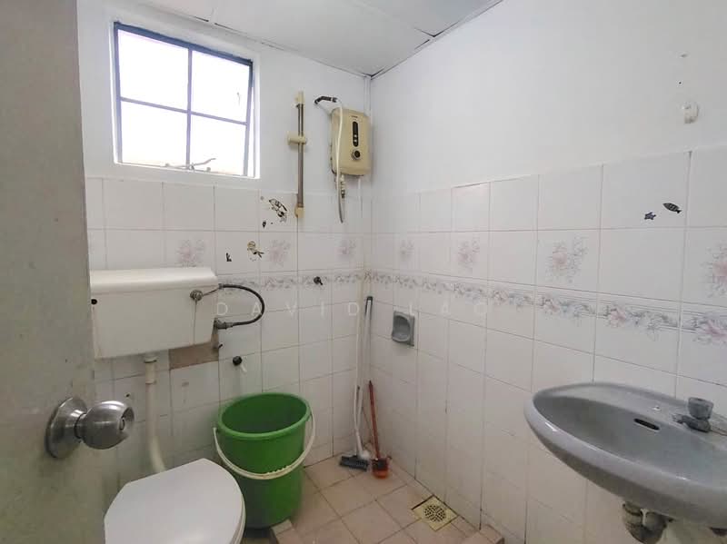 Pangsapuri untuk Disewa di Menara Orkid - David Lao - Bathroom - PropertyGuru.com.my