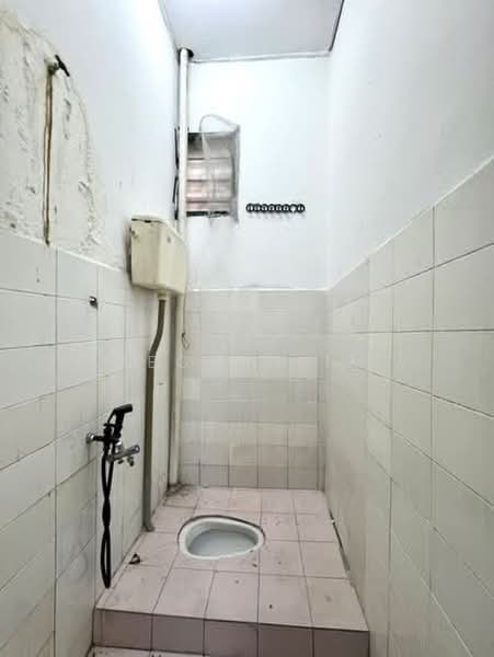 Rumah Teres 1-Tingkat untuk Dijual di Klang (Selangor) - Peggy Lim - Bathroom - PropertyGuru.com.my