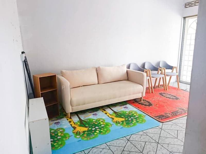 Rumah Teres 1-Tingkat untuk Dijual di Klang (Selangor) - Peggy Lim - Living Room - PropertyGuru.com.my