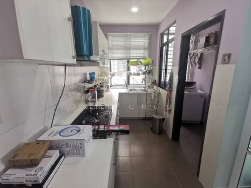 Pangsapuri untuk Disewa di Jentayu Residensi @ Tampoi - John Choo - Kitchen - PropertyGuru.com.my