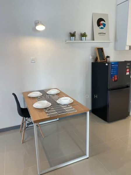 Kediaman Servis untuk Dijual di Southlink - Yanny Koh - Dining Room - PropertyGuru.com.my