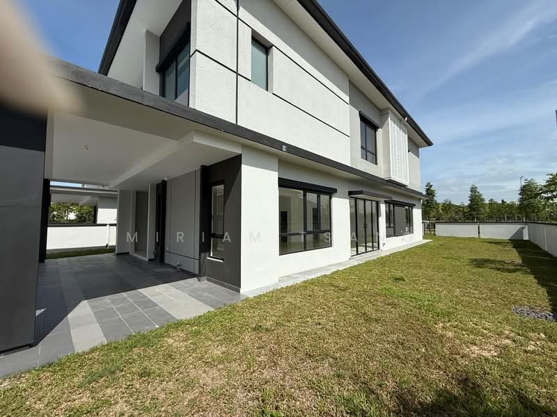 Rumah Berkembar untuk Dijual di Telok Panglima Garang (Selangor) - Miriam Tsang - Exterior - PropertyGuru.com.my