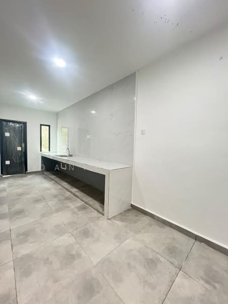 1-storey Terraced House for Sale in Taman Sri Skudai (Skudai) - Daniel Yong - Kitchen - PropertyGuru.com.my
