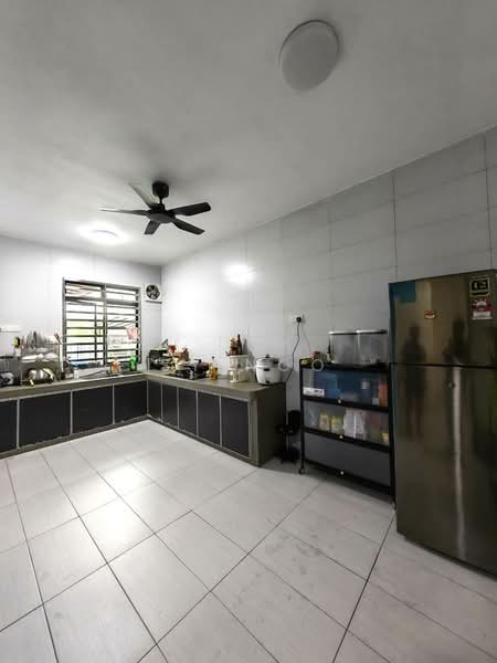 Cluster House for Sale in Skudai (Johor) - SY Ngo - Kitchen - PropertyGuru.com.my