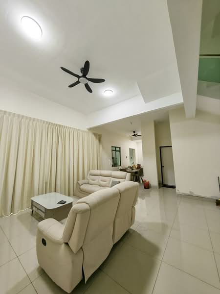 Cluster House for Sale in Skudai (Johor) - SY Ngo - Living Room - PropertyGuru.com.my