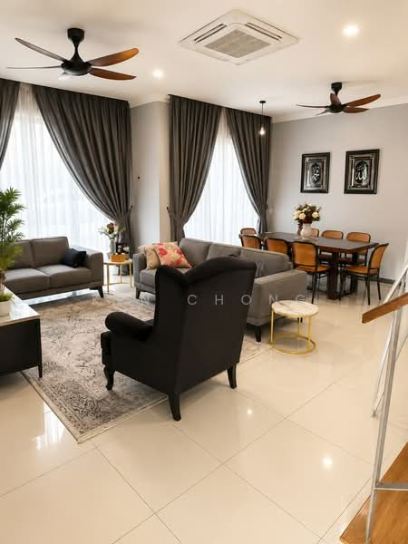 2-storey Terraced House for Sale in Rawang (Selangor) - Ken Chong - Living Room - PropertyGuru.com.my