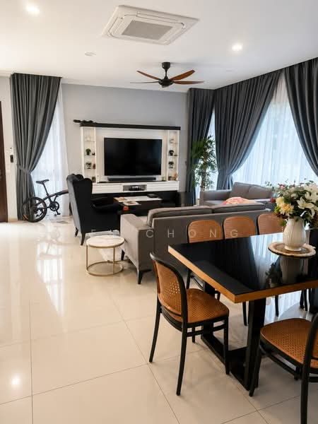 2-storey Terraced House for Sale in Rawang (Selangor) - Ken Chong - Living Room - PropertyGuru.com.my