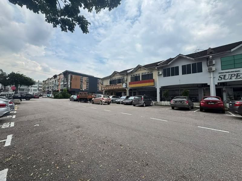 Kedai untuk Dijual di Taman Molek (Johor Bahru) - Vinnie Sam - Exterior - PropertyGuru.com.my