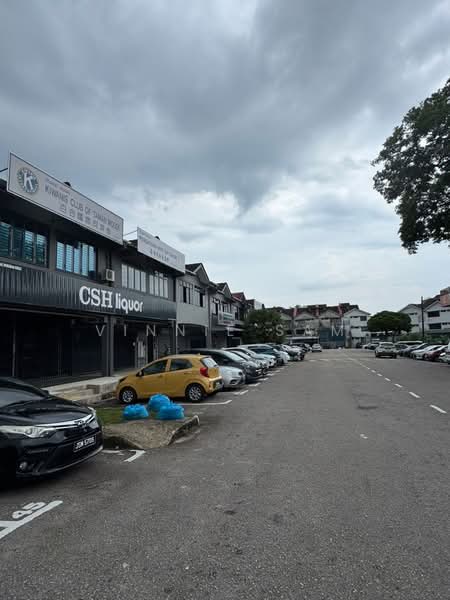 Kedai untuk Dijual di Taman Molek (Johor Bahru) - Vinnie Sam - Exterior - PropertyGuru.com.my