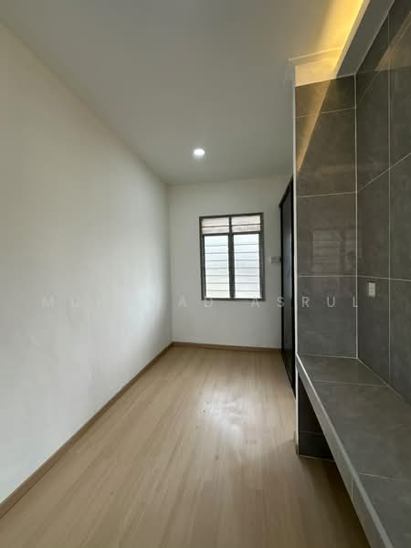Flat for Sale at Taman Perling - Muhamad Asrul - Interior - PropertyGuru.com.my
