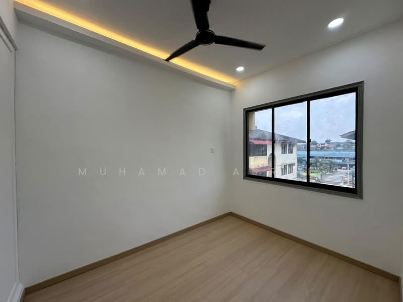 Flat for Sale at Taman Perling - Muhamad Asrul - Interior - PropertyGuru.com.my