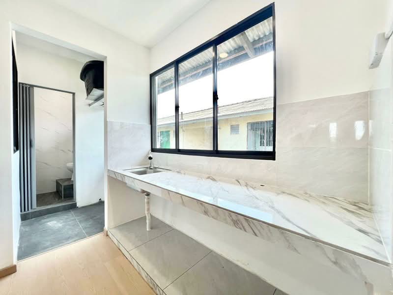 Rumah Flat untuk Dijual di Flat Taman Ungku Tun Aminah - Melinda Ee - Kitchen - PropertyGuru.com.my