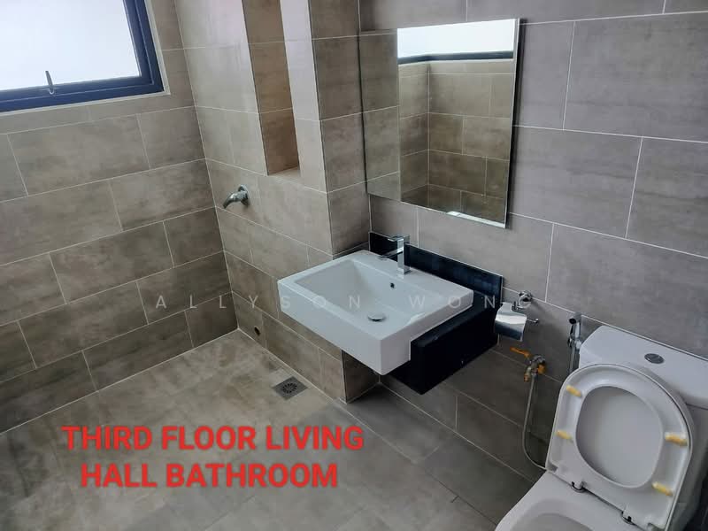 3-storey Terraced House for Rent in Puchong (Selangor) - Allyson Wong - Bathroom - PropertyGuru.com.my
