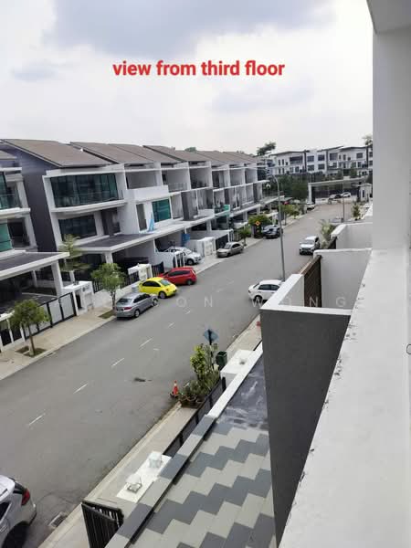 3-storey Terraced House for Rent in Puchong (Selangor) - Allyson Wong - View - PropertyGuru.com.my