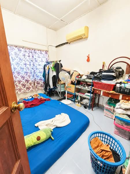 Rumah Teres 1-Tingkat untuk Dijual di Ulu Tiram (Johor) - Daniel Yong - Bedroom - PropertyGuru.com.my