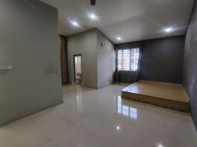 2.5-storey Terraced House for Rent in Taman Tasik Prima (Puchong) - HL Lau - Bedroom - PropertyGuru.com.my