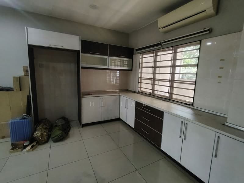 2.5-storey Terraced House for Rent in Taman Tasik Prima (Puchong) - HL Lau - Kitchen - PropertyGuru.com.my