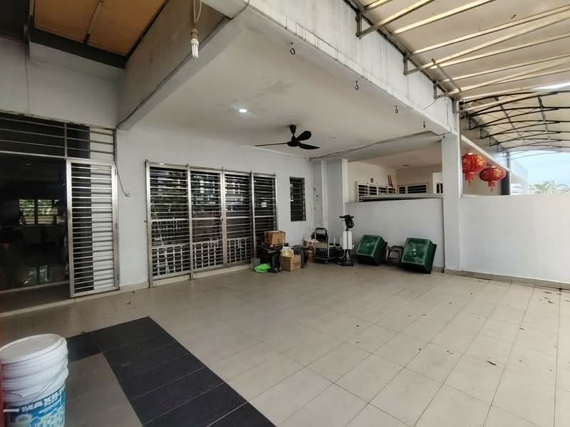 2.5-storey Terraced House for Rent in Taman Tasik Prima (Puchong) - HL Lau - Exterior - PropertyGuru.com.my