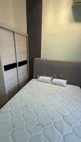 Condominium for Rent at Lovell @ Country Garden Danga Bay - Jack Ting - Bedroom - PropertyGuru.com.my