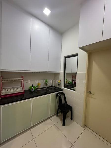 Kediaman Servis untuk Dijual di Zeva @ Equine South - Edmund Goh - Kitchen - PropertyGuru.com.my