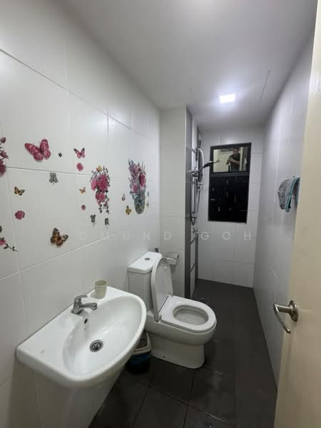 Kediaman Servis untuk Dijual di Zeva @ Equine South - Edmund Goh - Bathroom - PropertyGuru.com.my