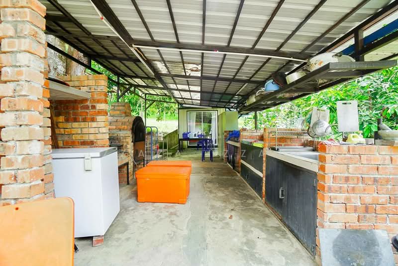 Tanah Pertanian untuk Dijual di Raub (Pahang) - Izzaza Izzati - Kitchen - PropertyGuru.com.my