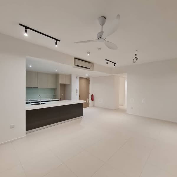 Service Residence for Sale at Cantara Residences - Ken Ling Kok - Kitchen - PropertyGuru.com.my