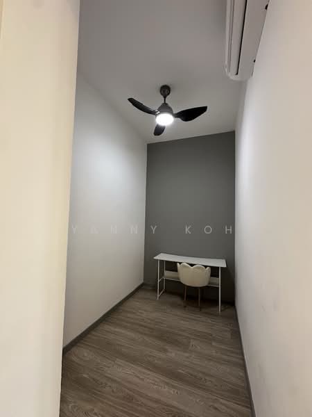 Kediaman Servis untuk Dijual di Southlink - Yanny Koh - Study - PropertyGuru.com.my