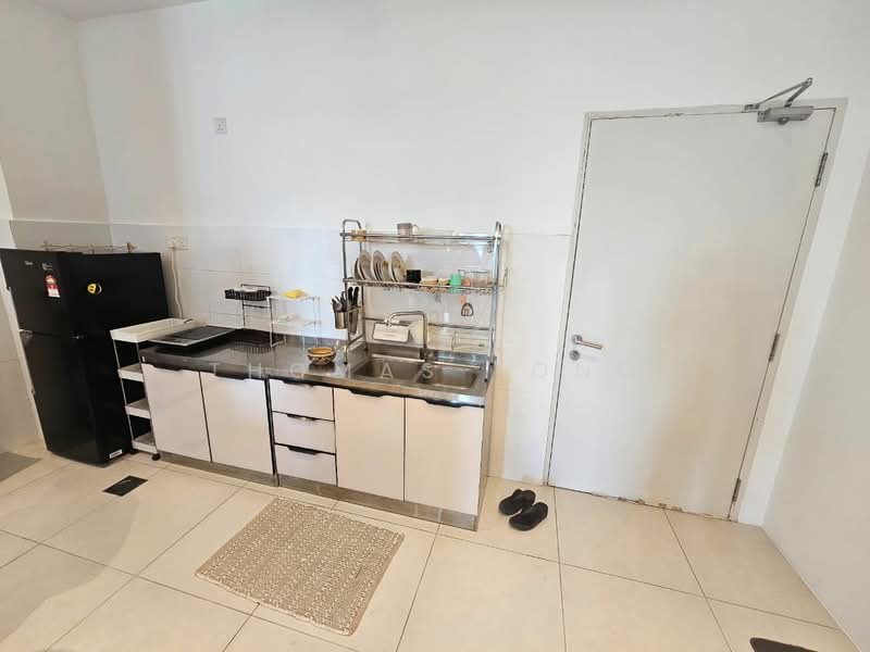 Condominium for Rent at Royal Richmond Gold - Thomas Tong - Kitchen - PropertyGuru.com.my