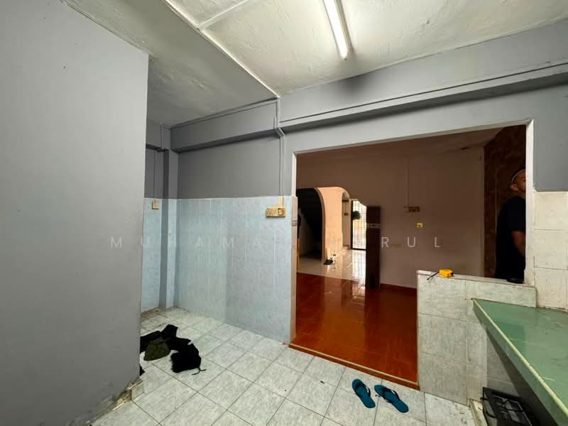 2-storey Terraced House for Sale in Taman Damai Jaya (Skudai) - Muhamad Asrul - Interior - PropertyGuru.com.my