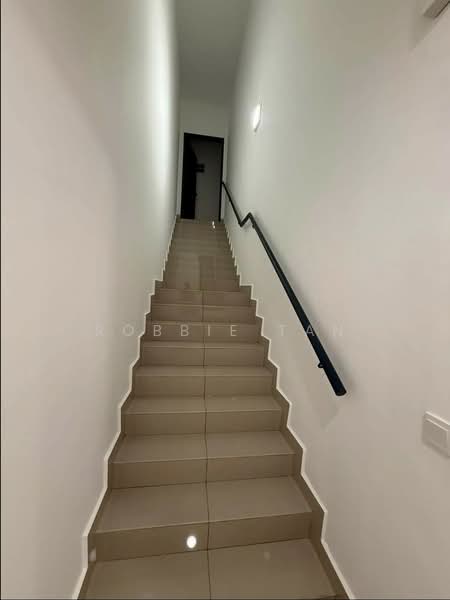 Rumah Teres 2-Tingkat untuk Disewa di Bandar Dato Onn (Tebrau) - Robbie Tan - PropertyGuru.com.my