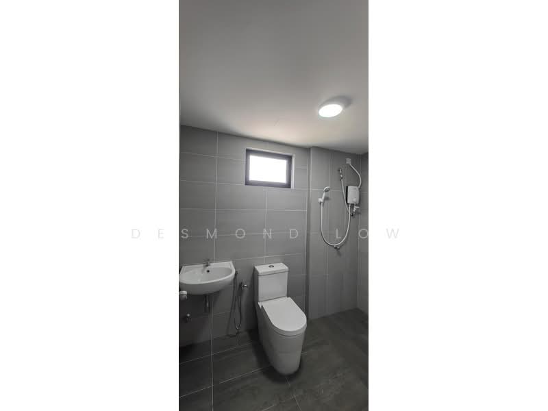 Kediaman Servis untuk Disewa di Parkland Residence - Desmond Low - Bathroom - PropertyGuru.com.my