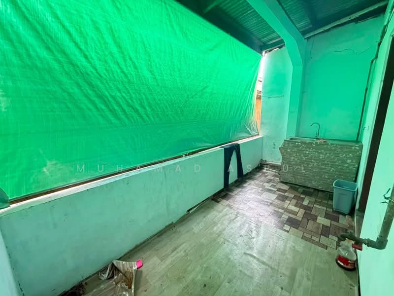 Rumah Teres 1-Tingkat untuk Dijual di Taman Kota (Kota Tinggi) - Muhamad Asrul - Balcony - PropertyGuru.com.my