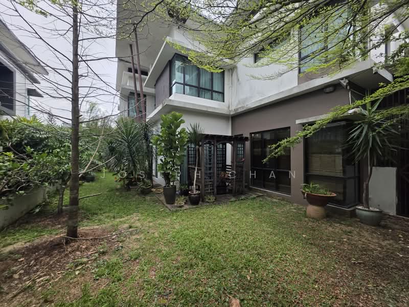 Rumah Berkembar untuk Dijual di Cahaya Spk (Shah Alam) - Joseph Chan - Exterior - PropertyGuru.com.my