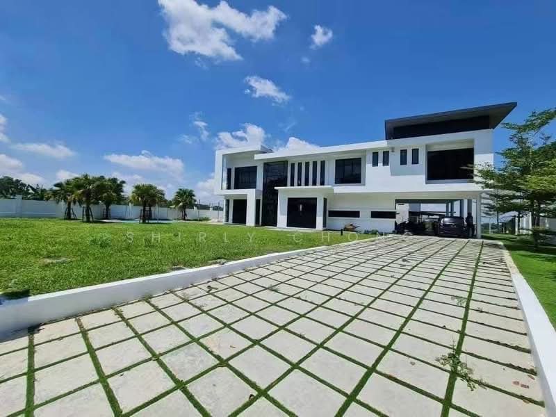 Bungalow House for Sale in Bandar Seri Alam (Masai) - Shirly Chong - PropertyGuru.com.my