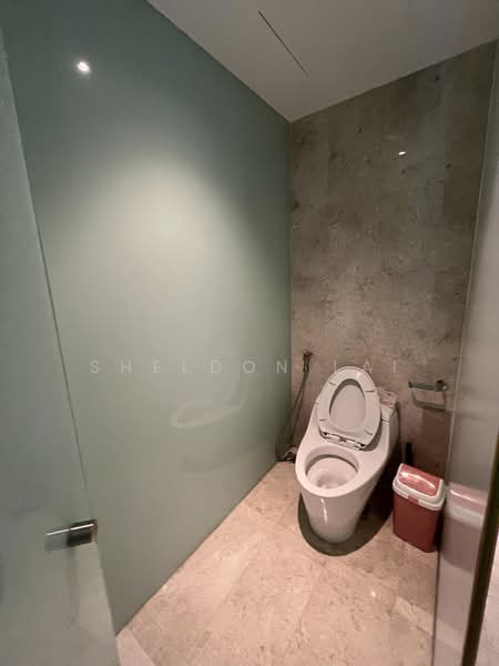 Service Residence for Rent at The Oval - Sheldon Lai - Bathroom - PropertyGuru.com.my
