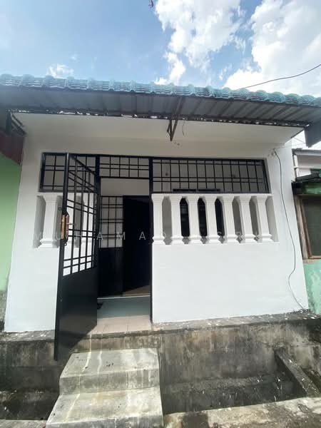 Rumah Teres 2-Tingkat untuk Dijual di Johor Bahru (Johor) - Muhamad Asrul - Exterior - PropertyGuru.com.my