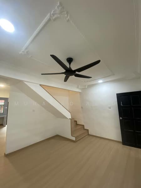 Rumah Teres 2-Tingkat untuk Dijual di Johor Bahru (Johor) - Muhamad Asrul - Living Room - PropertyGuru.com.my
