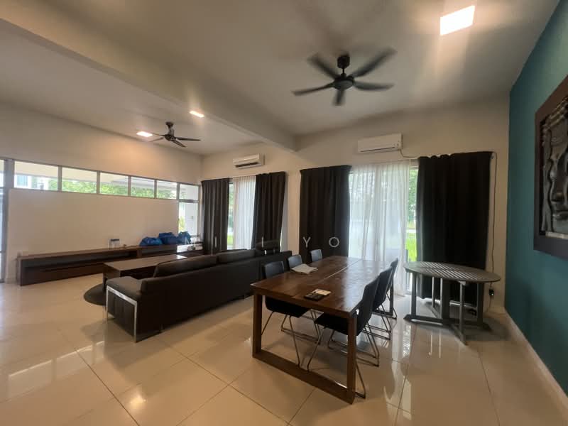 Rumah Teres 2-Tingkat untuk Disewa di Bandar Saujana Putra (Tanjong Duabelas) - Miki You - Living Room - PropertyGuru.com.my