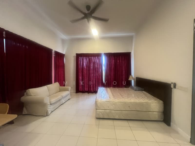 Rumah Teres 2-Tingkat untuk Disewa di Bandar Saujana Putra (Tanjong Duabelas) - Miki You - Living Room - PropertyGuru.com.my