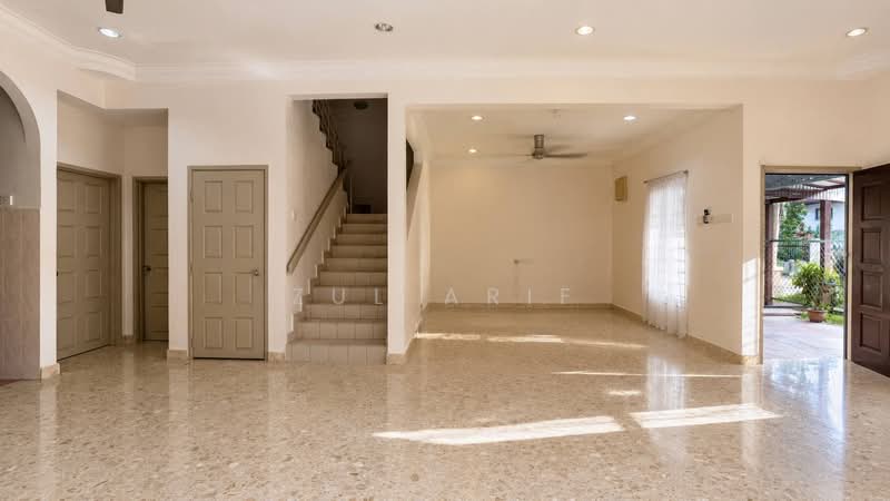 Semi-Detached House for Sale in Saujana Melawati (Melawati) - Zul Arif - Living Room - PropertyGuru.com.my