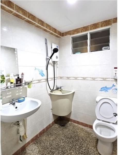 Condominium for Sale at Greenlane Park - Ms Chang - Bathroom - PropertyGuru.com.my