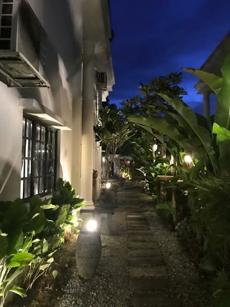 Rumah Berkembar untuk Dijual di Bukit Rahman Putra (Sungai Buloh) - Alicia Soo - Exterior - PropertyGuru.com.my