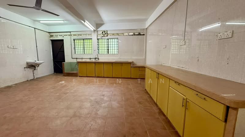 Rumah Teres 2-Tingkat untuk Dijual di Teluk Kumbar (Penang) - Ethen Tan - Kitchen - PropertyGuru.com.my