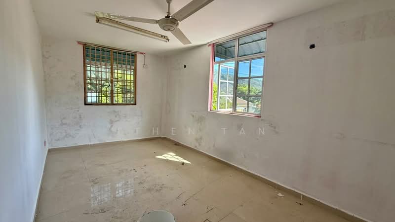 Rumah Teres 2-Tingkat untuk Dijual di Teluk Kumbar (Penang) - Ethen Tan - Interior - PropertyGuru.com.my