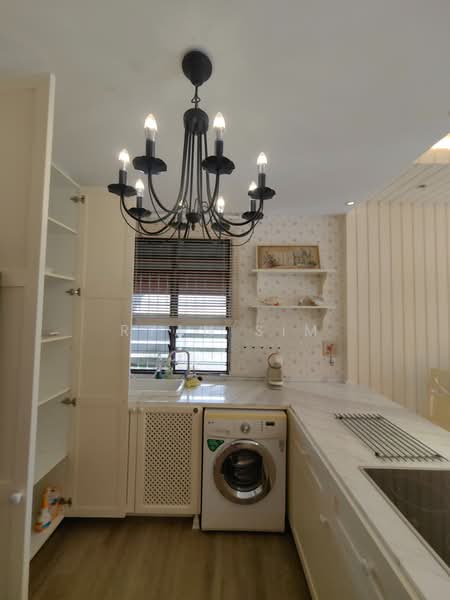 Kondominium untuk Disewa di Marina Tower (Ratu Mutiara) - Ryan Sim - Kitchen - PropertyGuru.com.my