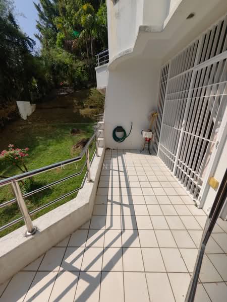 Kondominium untuk Disewa di Marina Tower (Ratu Mutiara) - Ryan Sim - Balcony - PropertyGuru.com.my