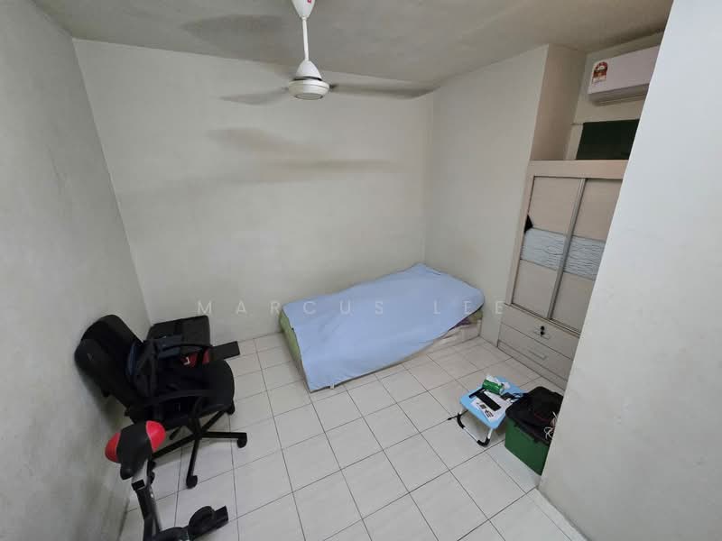 Apartment for Sale at One Selayang - Marcus Lee - Bedroom - PropertyGuru.com.my