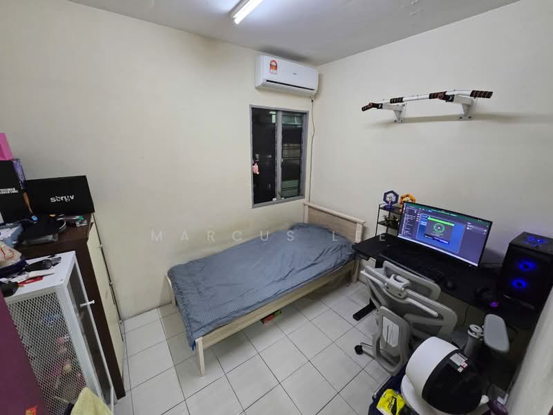 Apartment for Sale at One Selayang - Marcus Lee - Bedroom - PropertyGuru.com.my