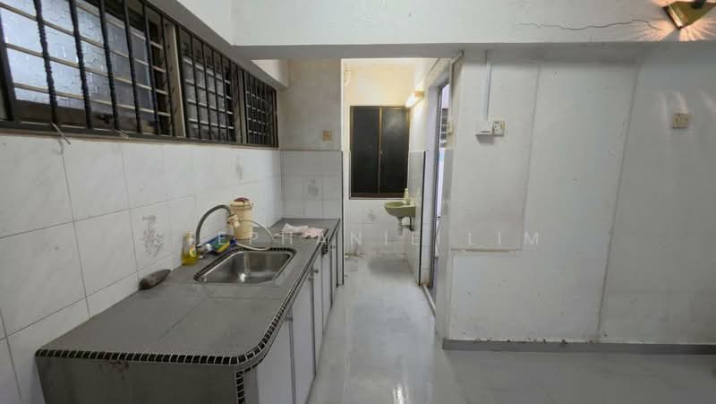 Flat for Sale at Desa Intan - Stephanie Lim - Kitchen - PropertyGuru.com.my